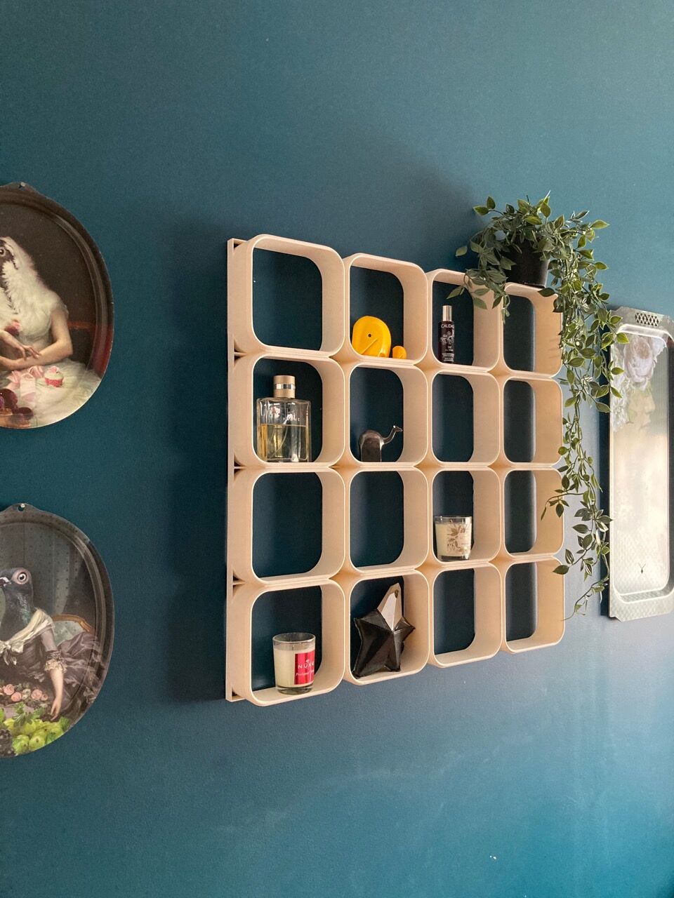 White 70's plastic module shelf