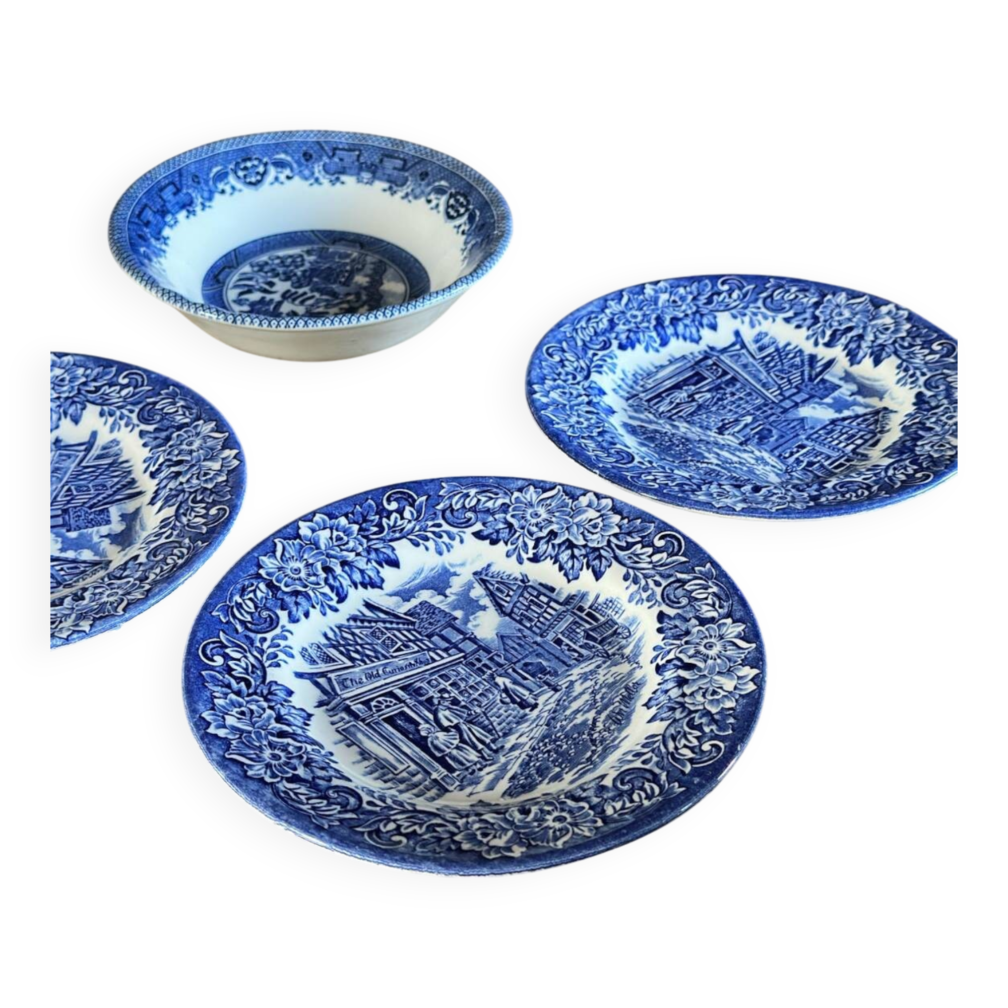 Assiettes et bol vintage