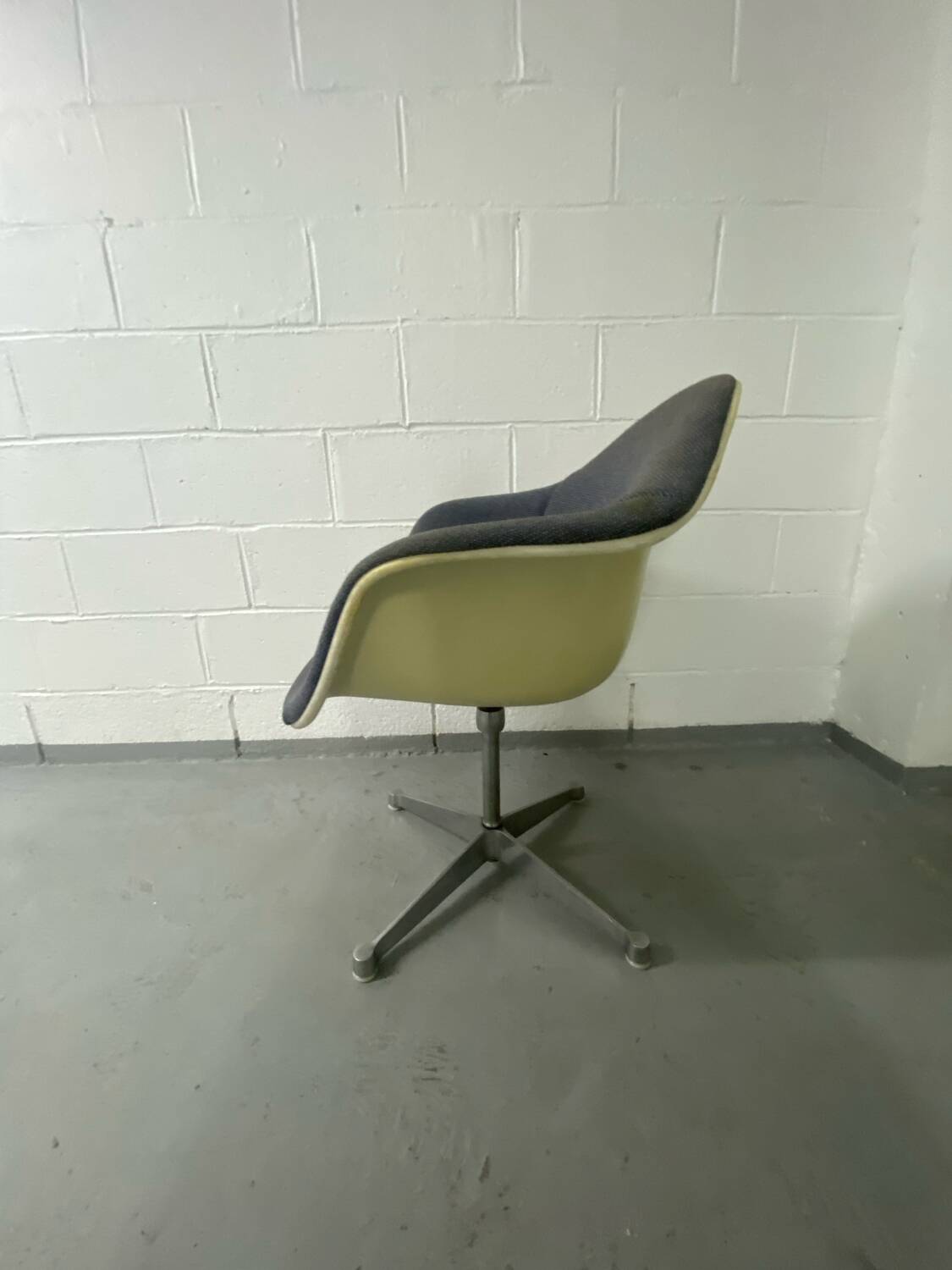 Eames Adjustable Office Chair, Herman Miller Edition