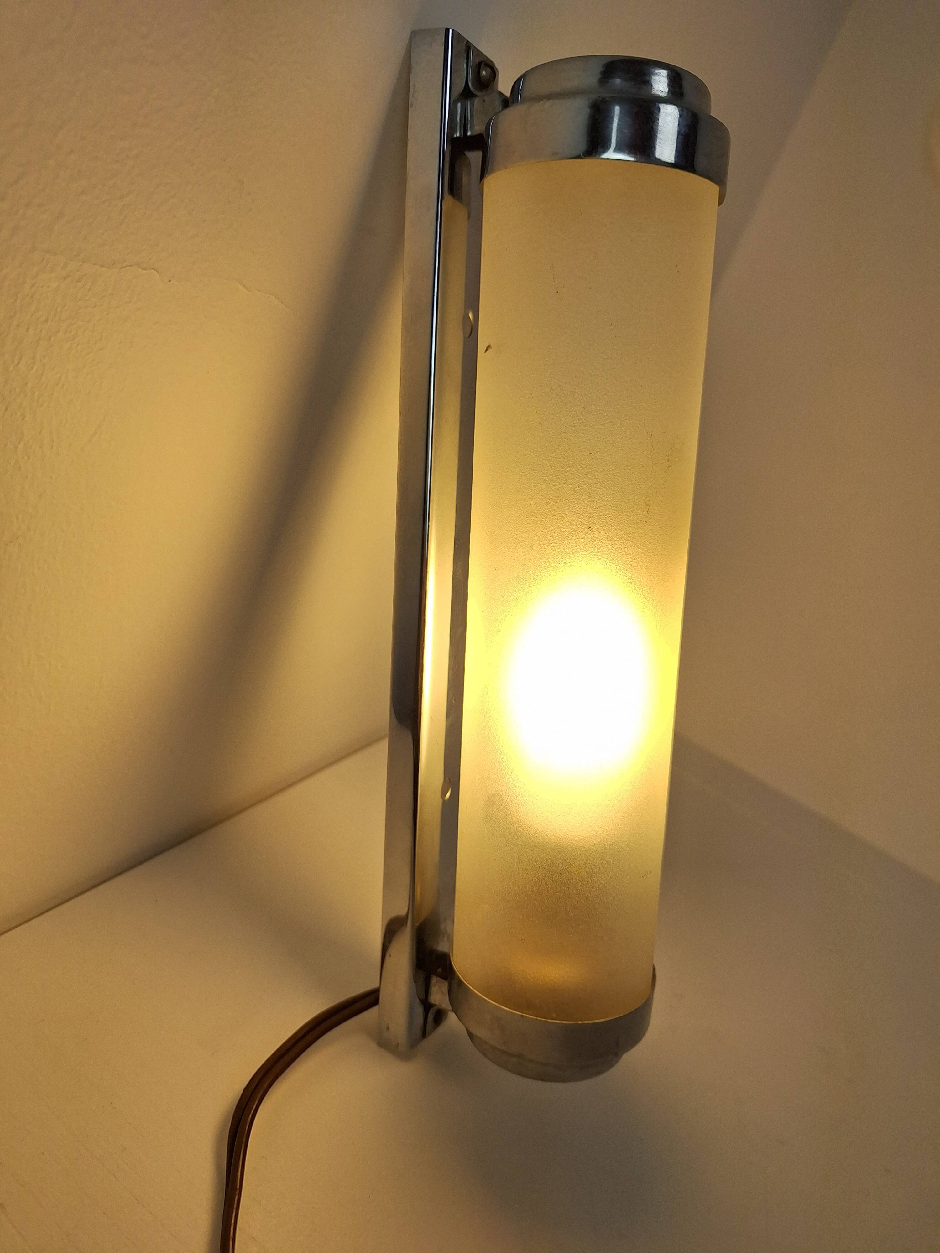 Applique tube chrome vintage