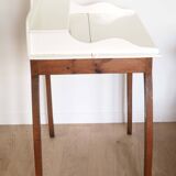 Dressing table or desk
