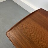 Teak Coffee Table by Tove and Edvard Kindt-Larsen for France & Son, Denmark, 1960s