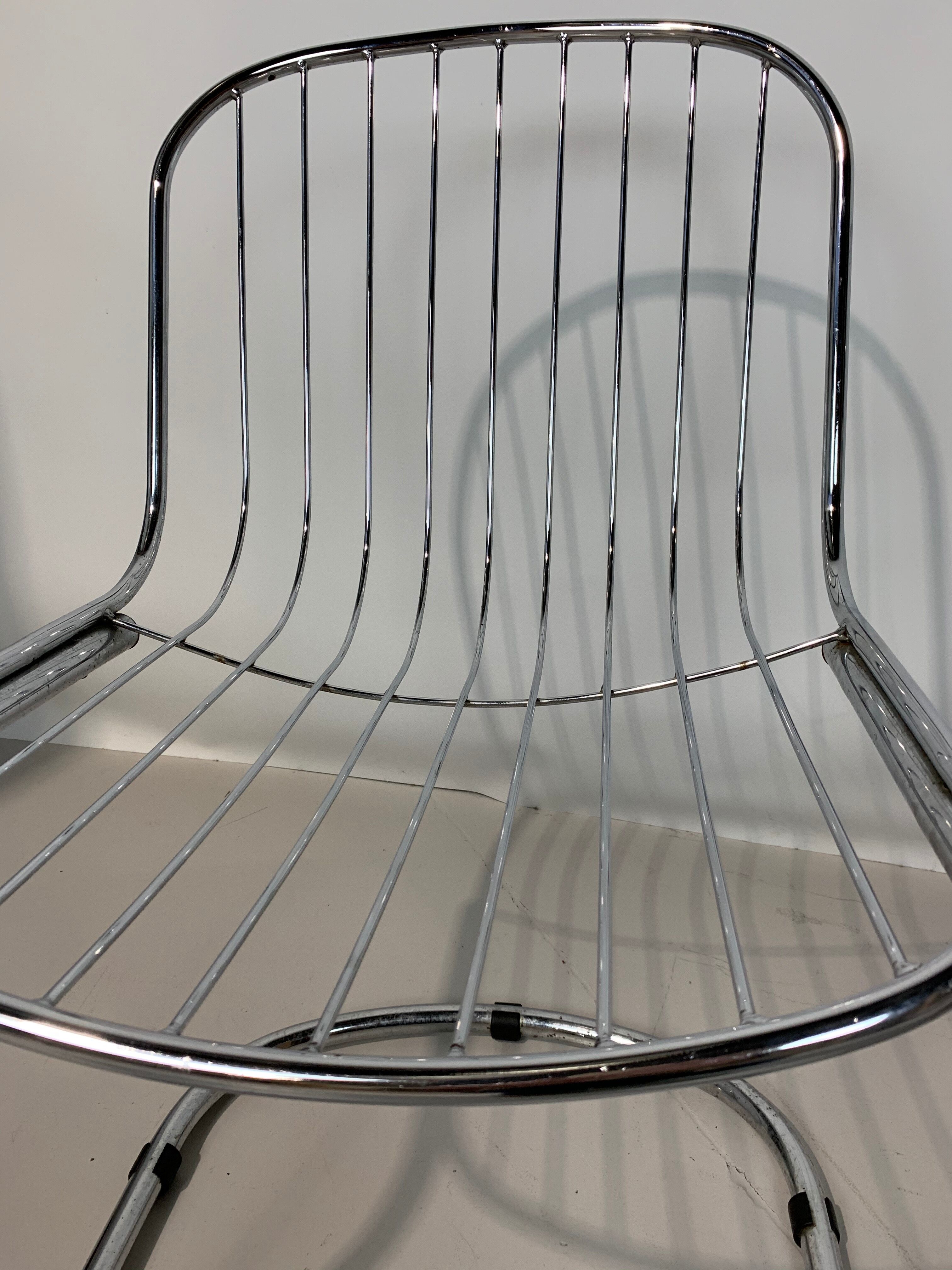 Pair of chairs by Gastone Rinaldi