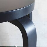 Designer stool in black lacquered solid wood - 80s/90s