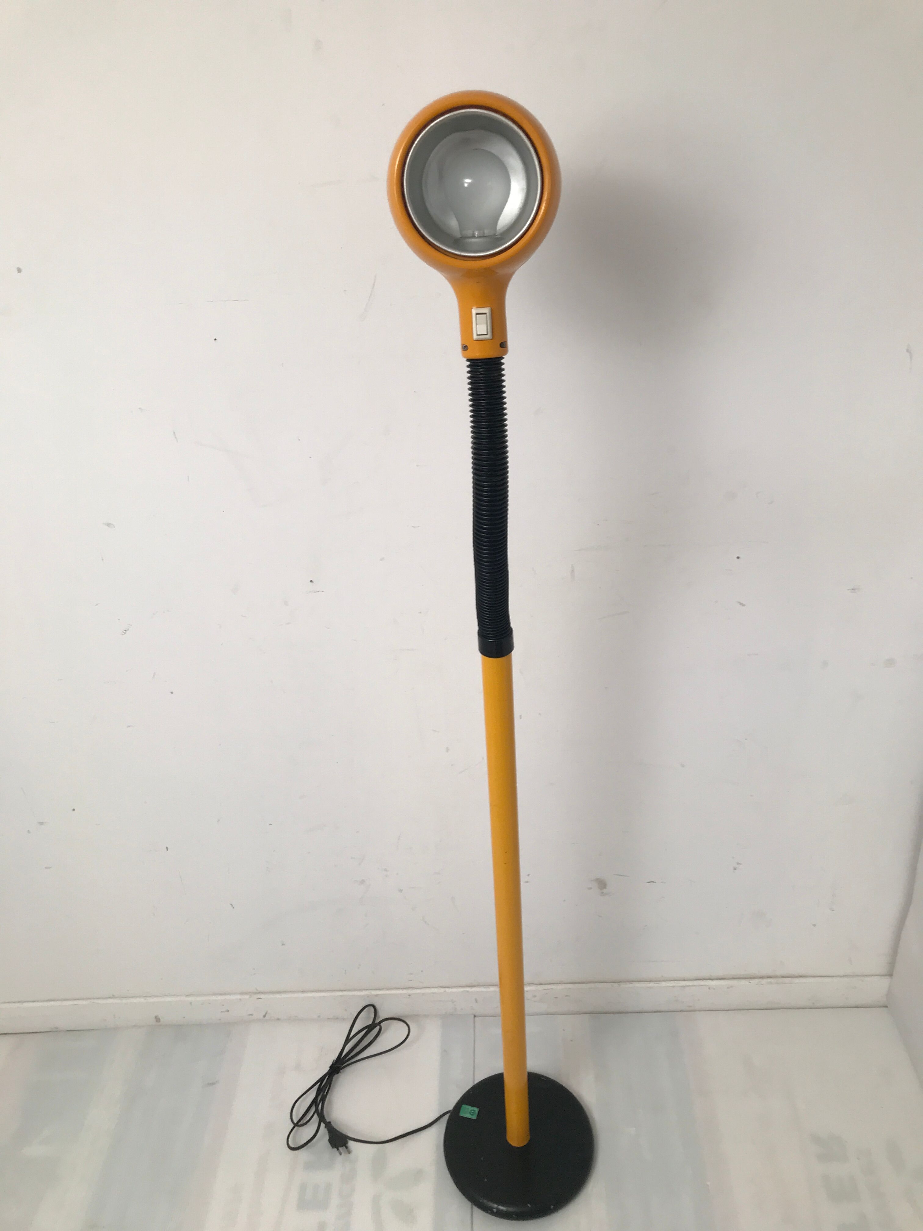 Yellow gooseneck floor lamp 50s-60s