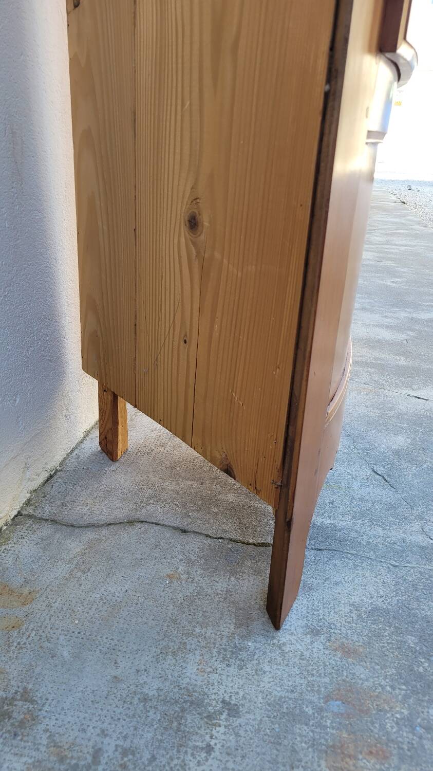 Corner glazed corner cabinet in old cherry wood 1900s