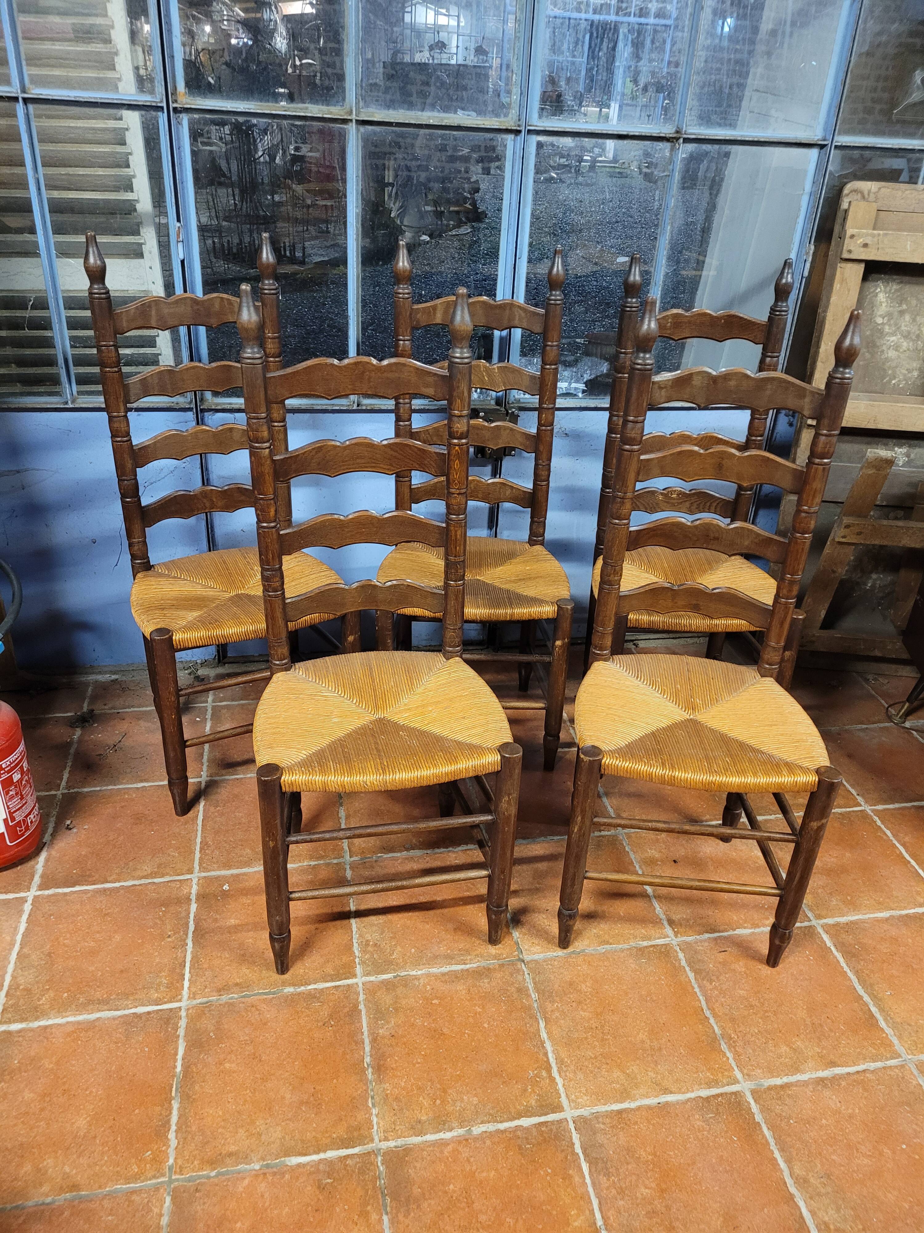 Set of 5 Picardy dining room chairs
