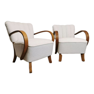 Paire de fauteuils de cocktail par Jindrich Halabala restaurés