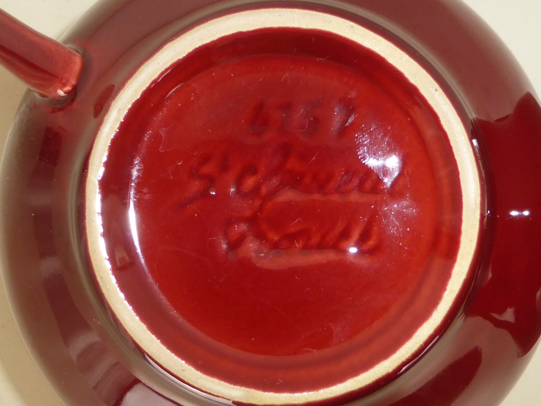 2 Old bowls with ox blood colored handle in St Clément earthenware
