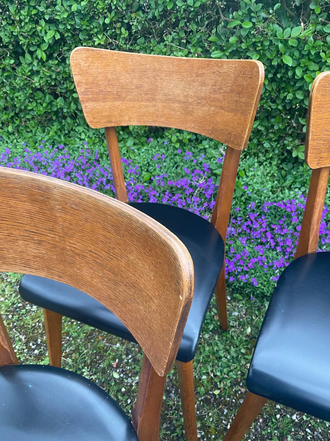 Series of 4 vintage chairs from the 50s and 60s