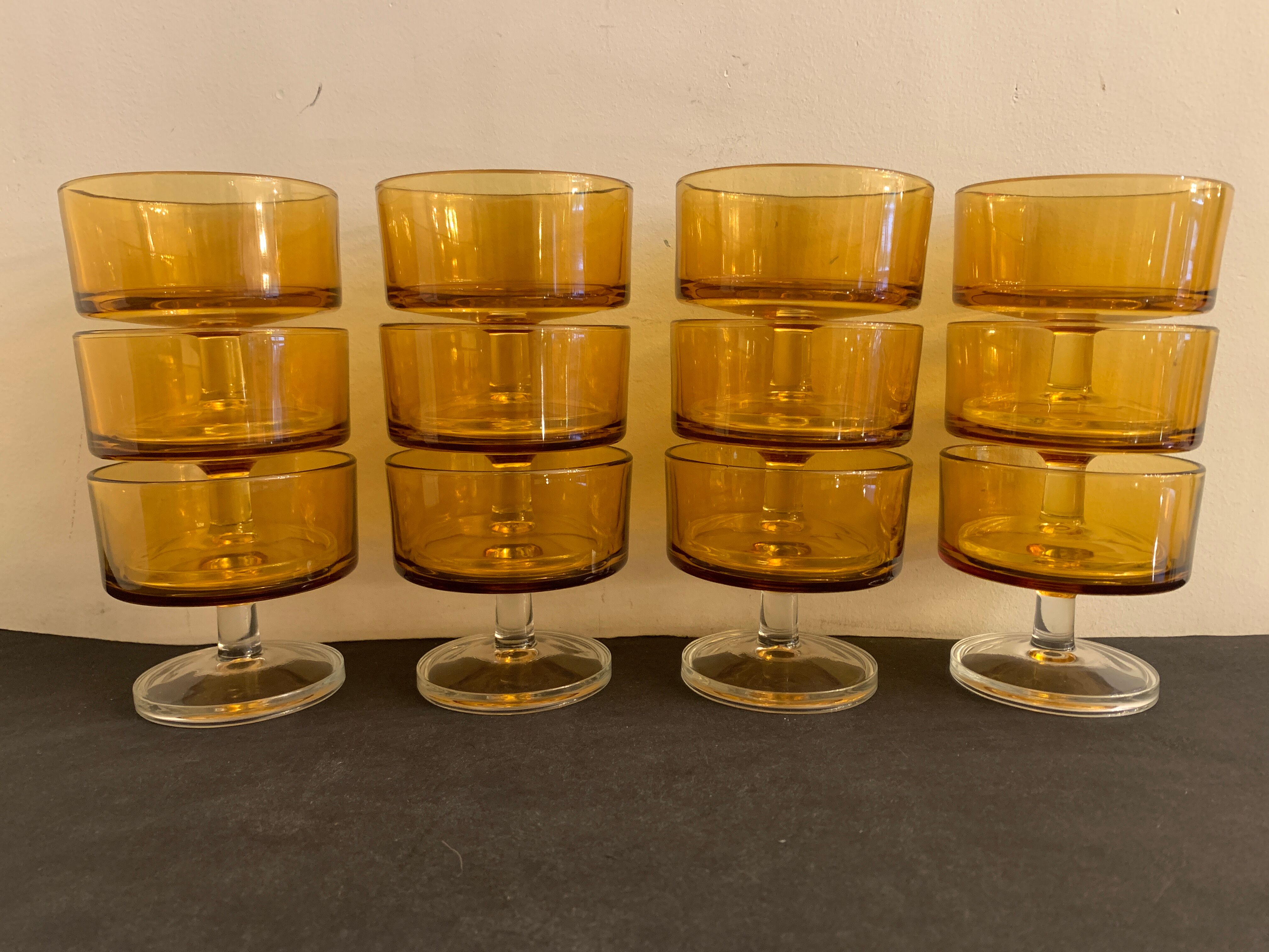 12 Luminarc cups in orange glass, France, 1970