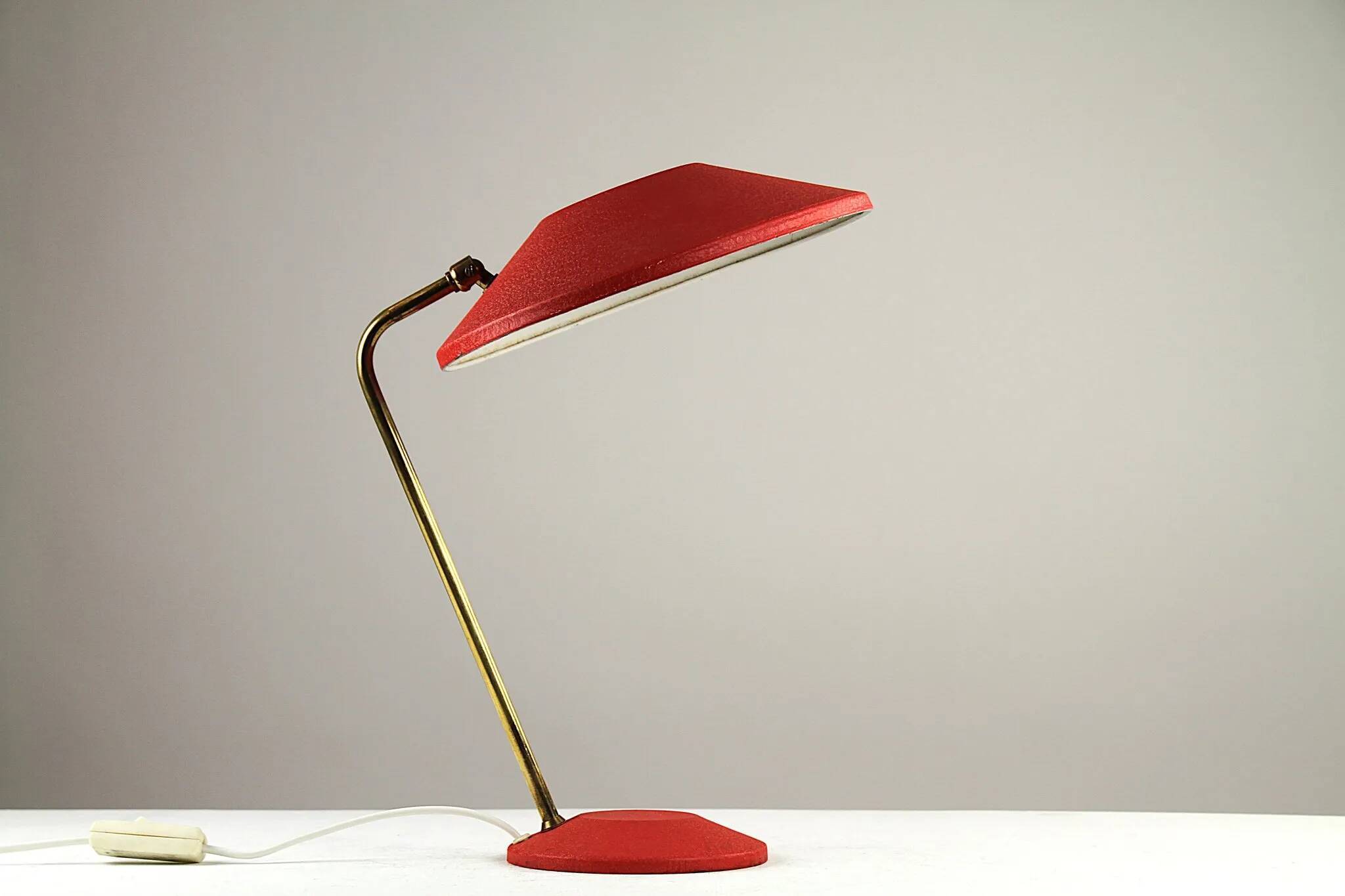 Red Shrink-Lacquered Brass Table Lamp, Germany, 1950s