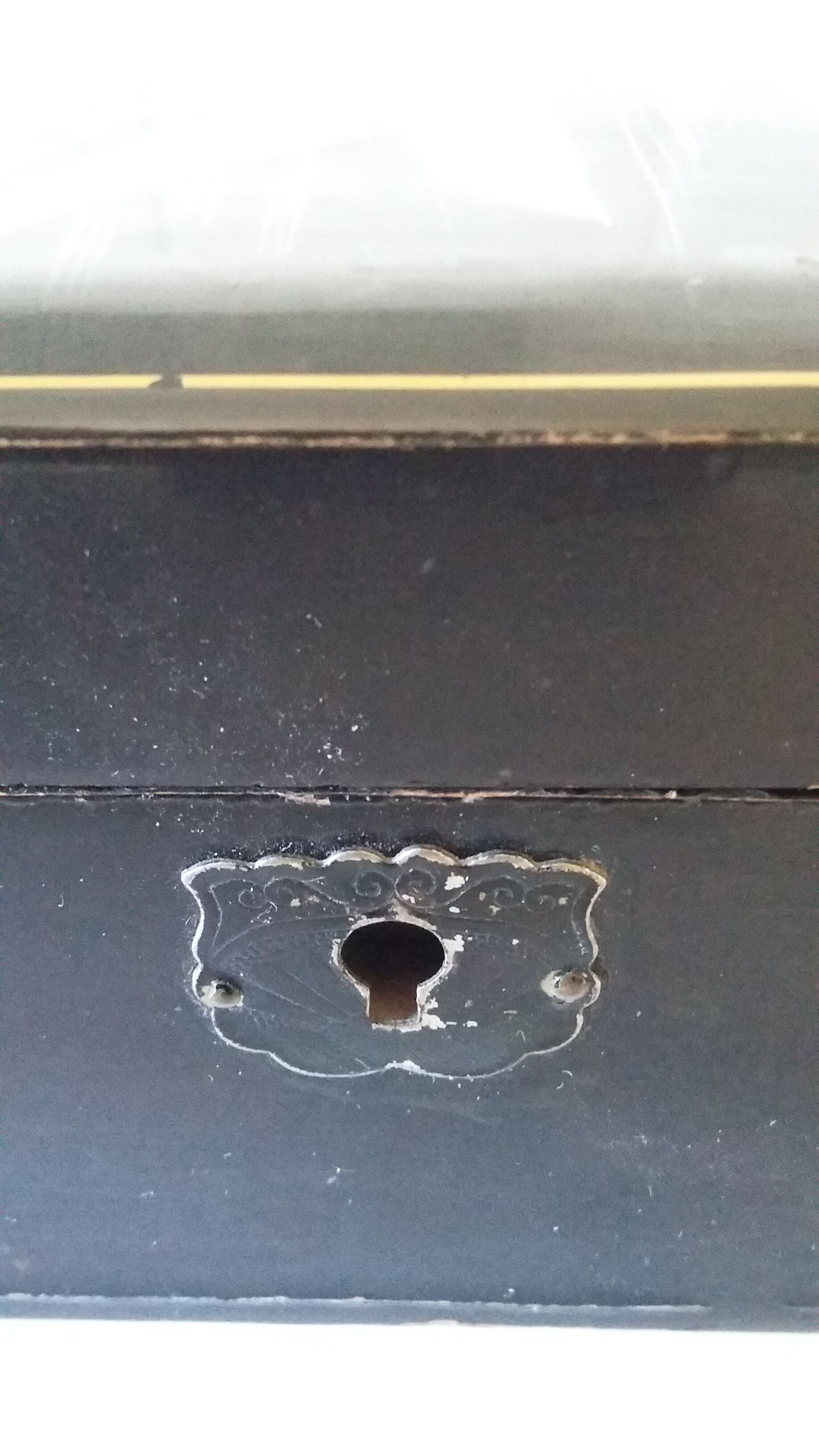 Ancient Japanese garden decoration box