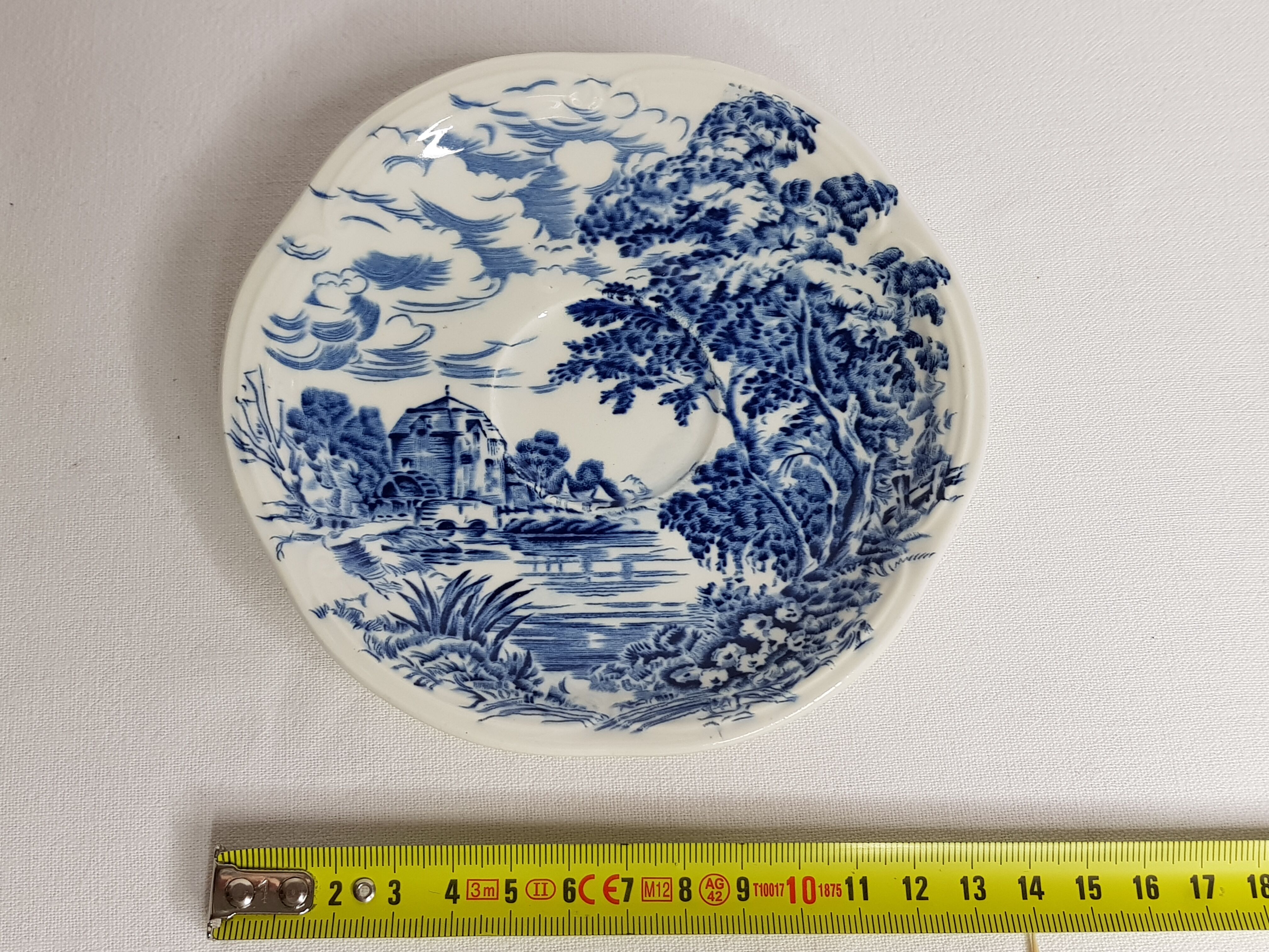 Tea set 6 cups and undercups Earthen Gien Wedgwood earthenware