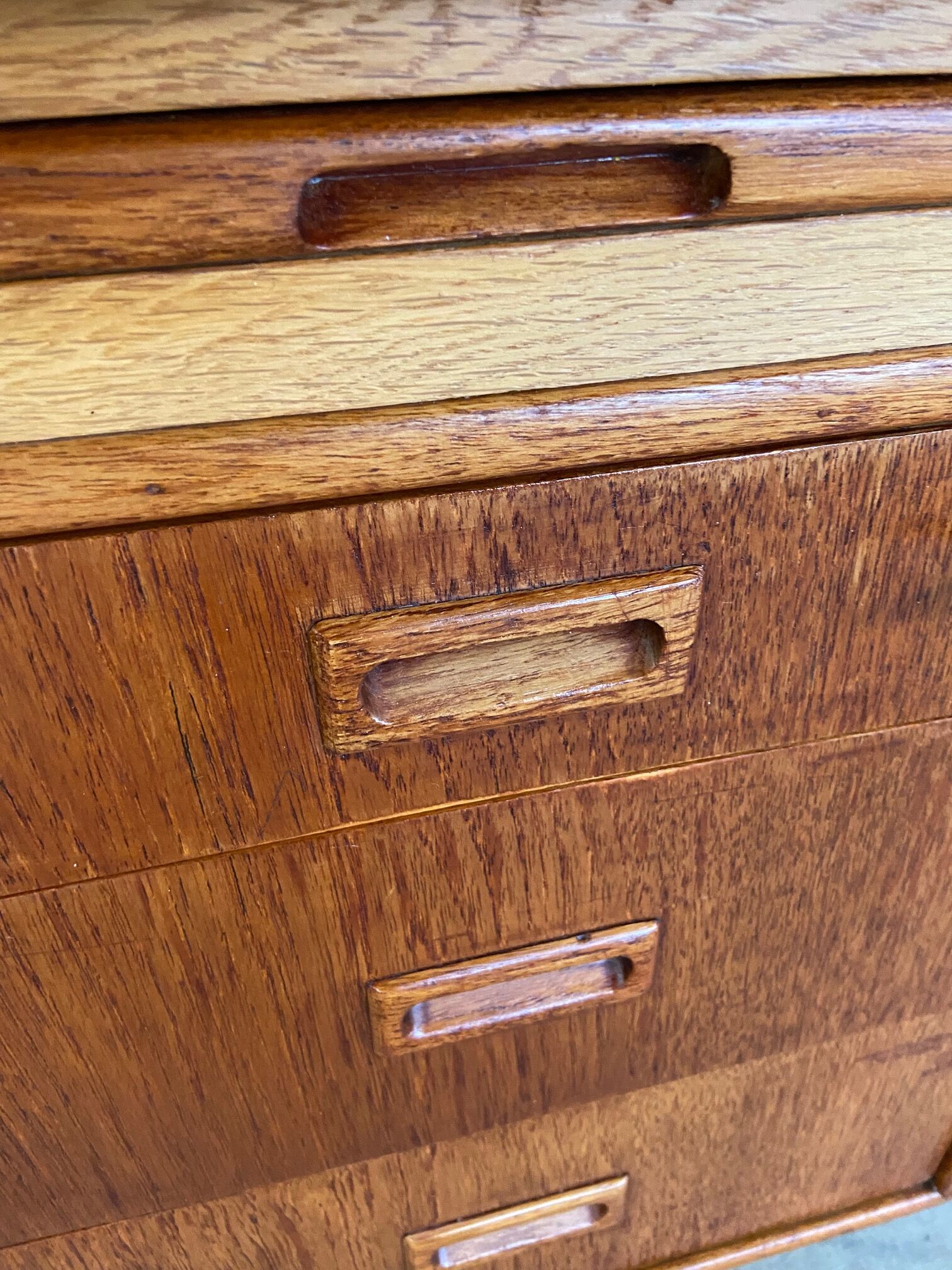 Vintage Danish desk in teak and oak by Børge Mogensen for Søborg Møbelfabrik, 1960s.