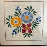 Vintage floral trivet