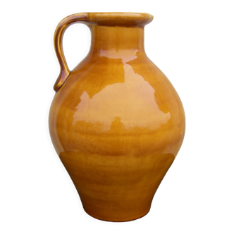 Ceramic water jug from st clement, around 1950