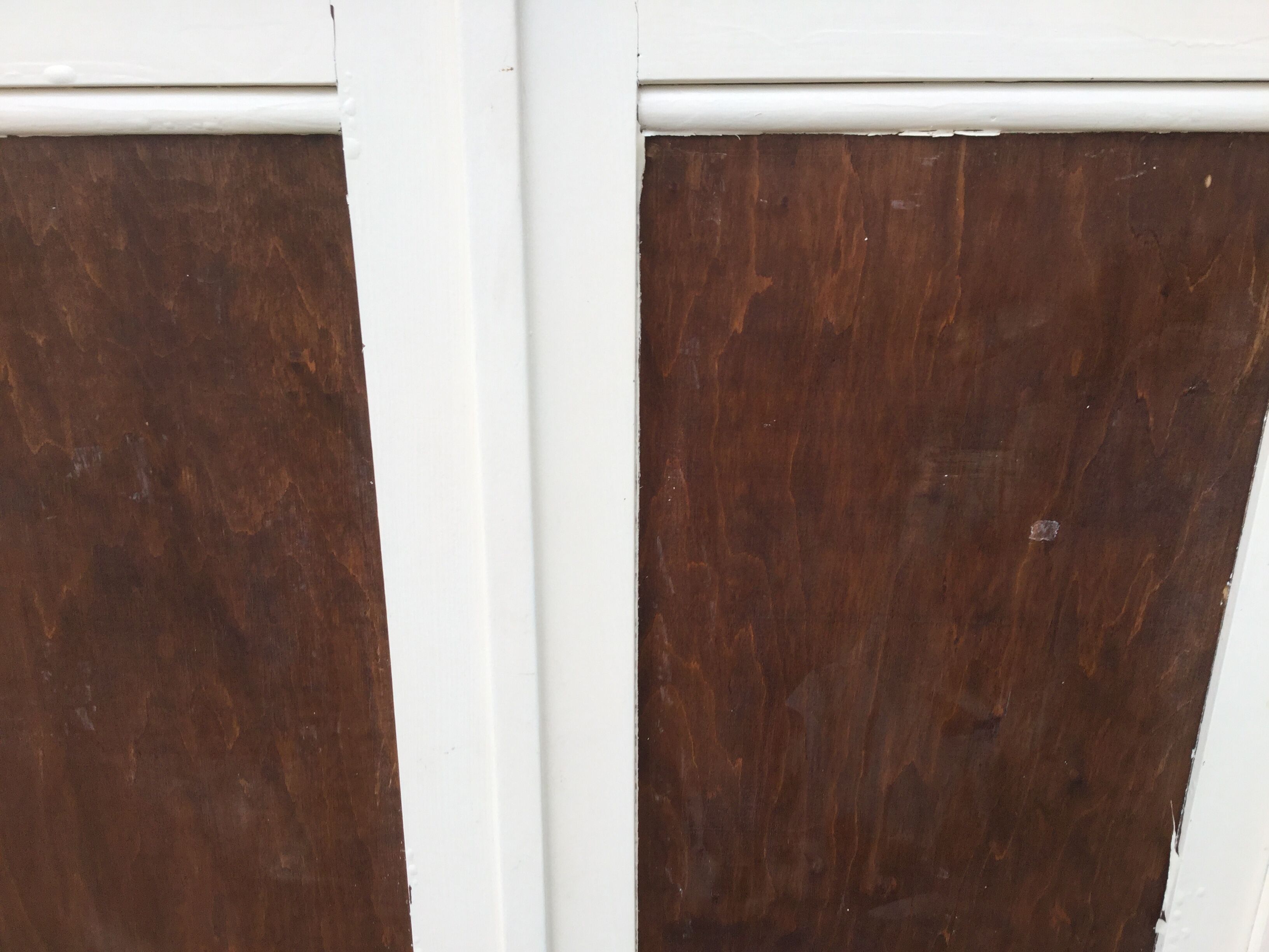 Armoire vintage