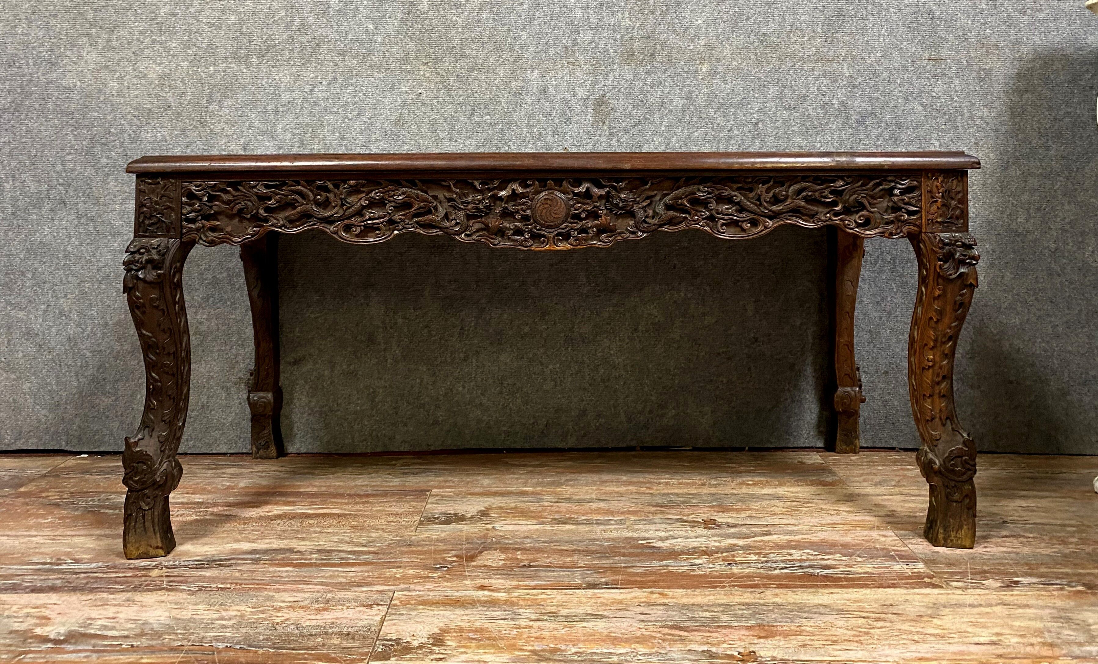 Japanese table in exotic wood around 1900-1920