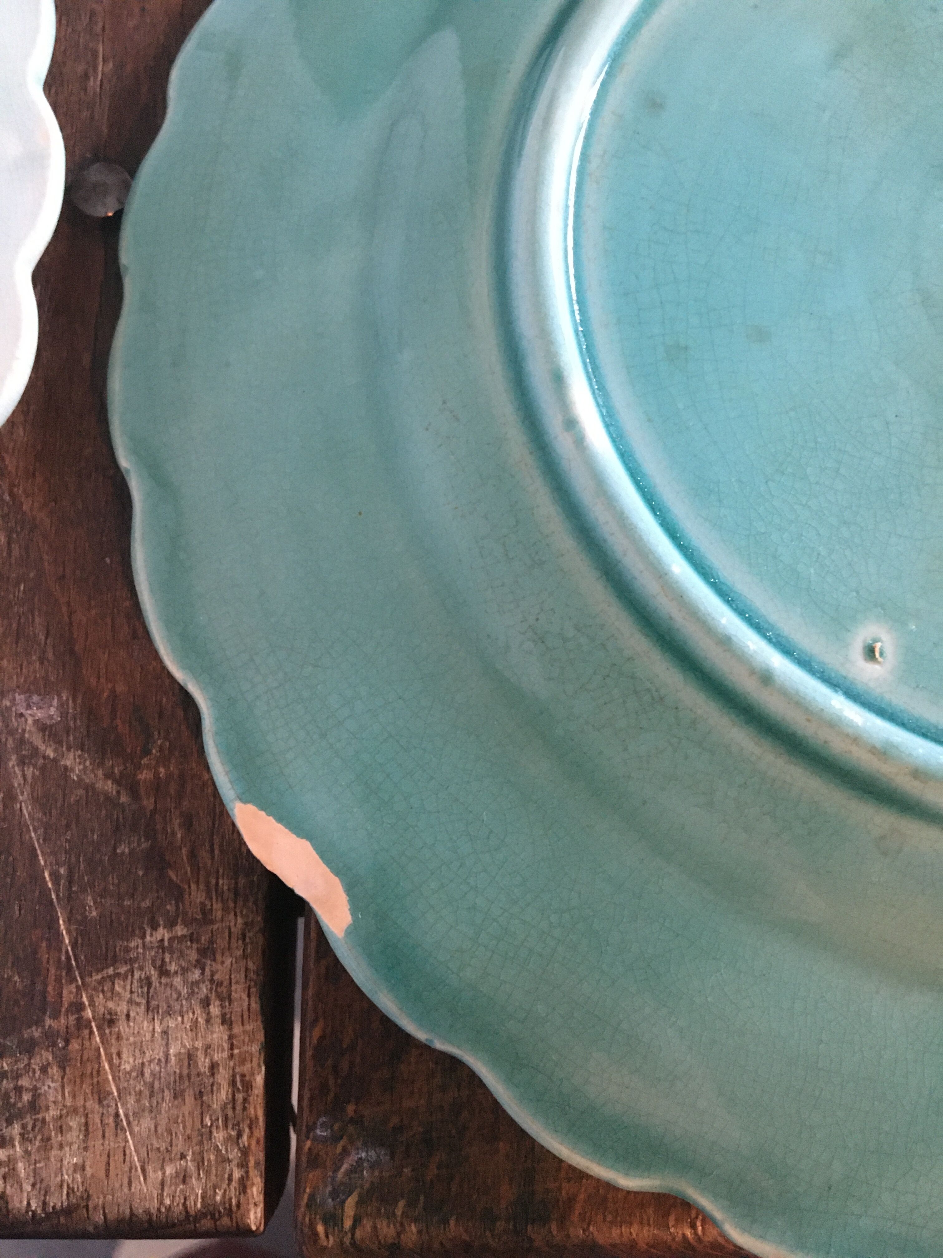 Art Nouveau dabbling plates