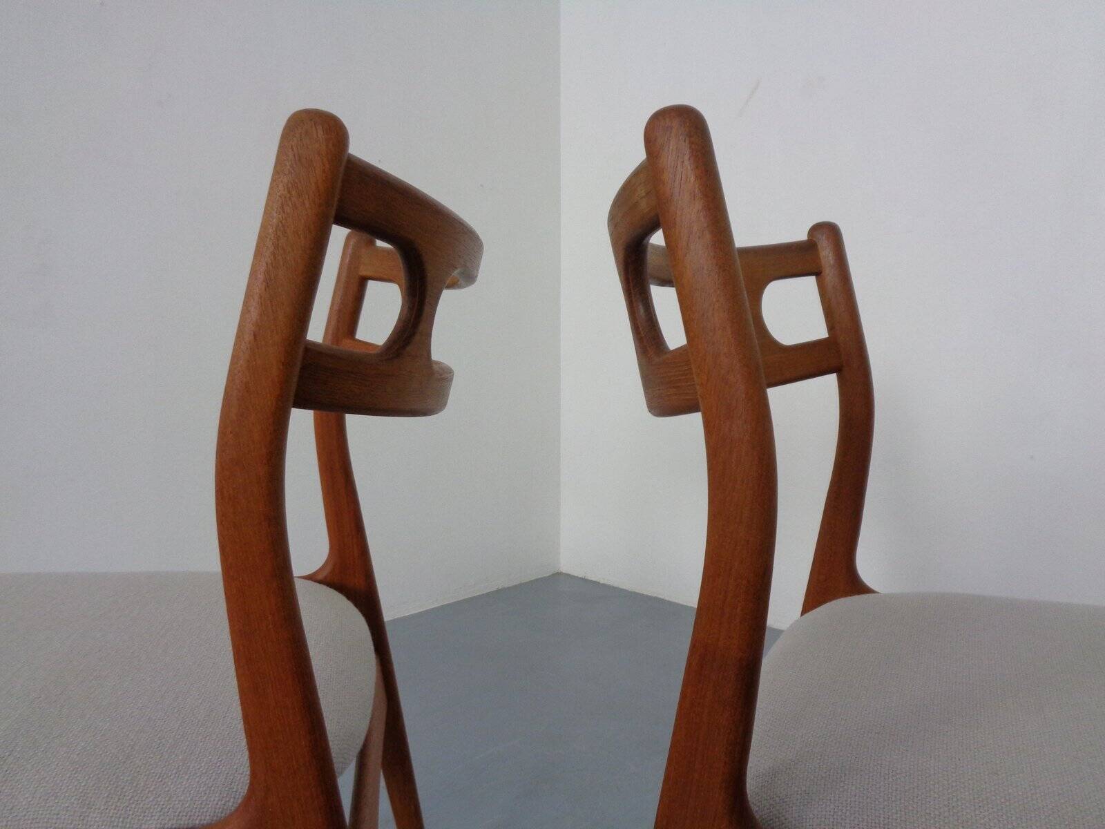 Model 138 Teak & Kvadrat Hallingdal Dining Chairs by Johannes Andersen for Uldum Møbelfabrik, Denmark, 1960s, Set of 2