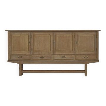 Buffet brutaliste en chêne du milieu du XXe siècle, ébéniste danois, années 1960