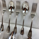 Box of 6 soup spoons and 6 forks. Net Model