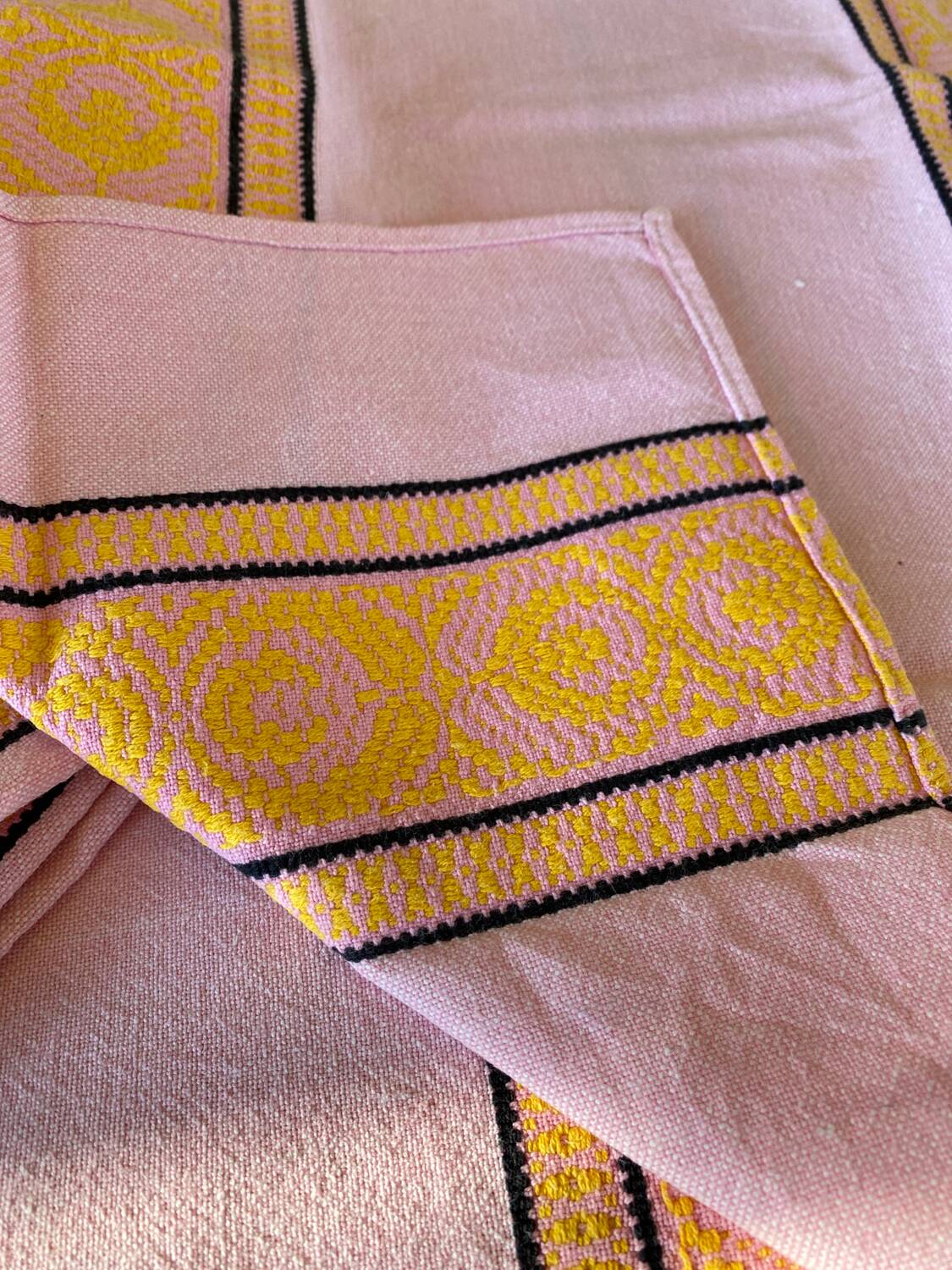 Nappe avec ses 6 serviettes