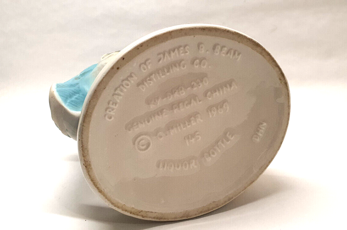 Liqueur bottle james b. beam bird blue collection