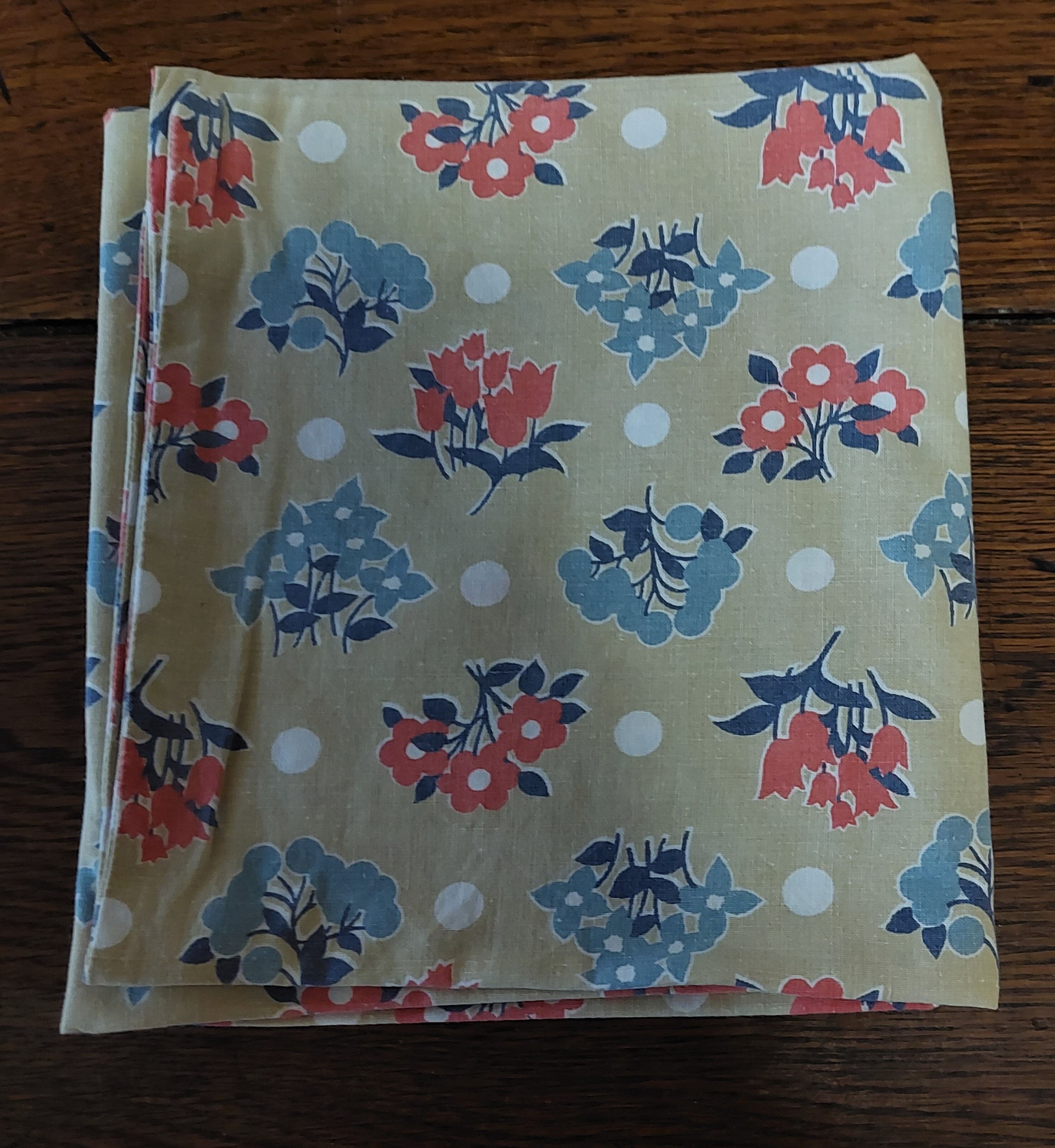 Vintage cotton florets pillowcase 62 X 60 cm