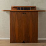 Exclusive cabinet
