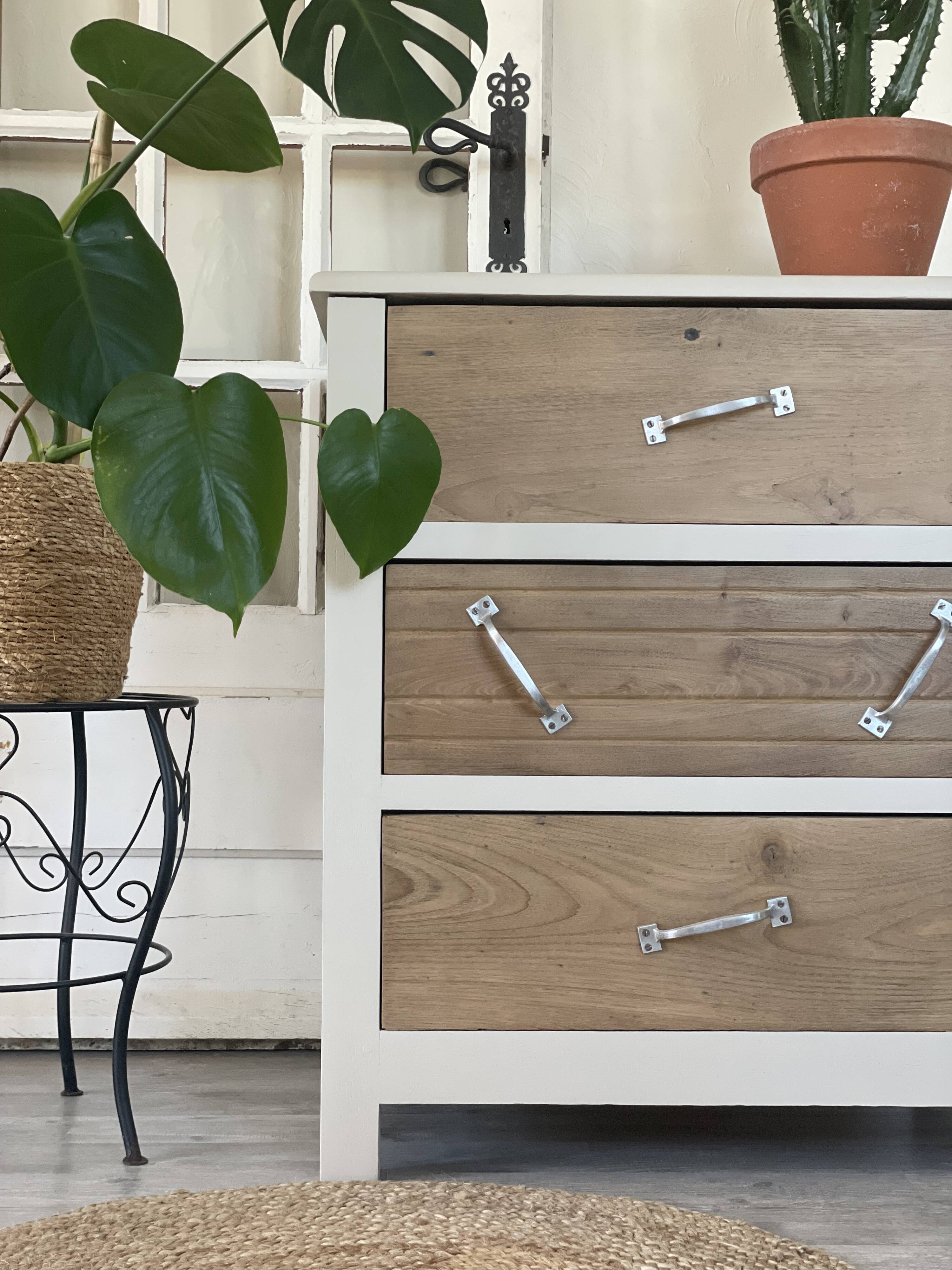 Eugenie chest of drawers