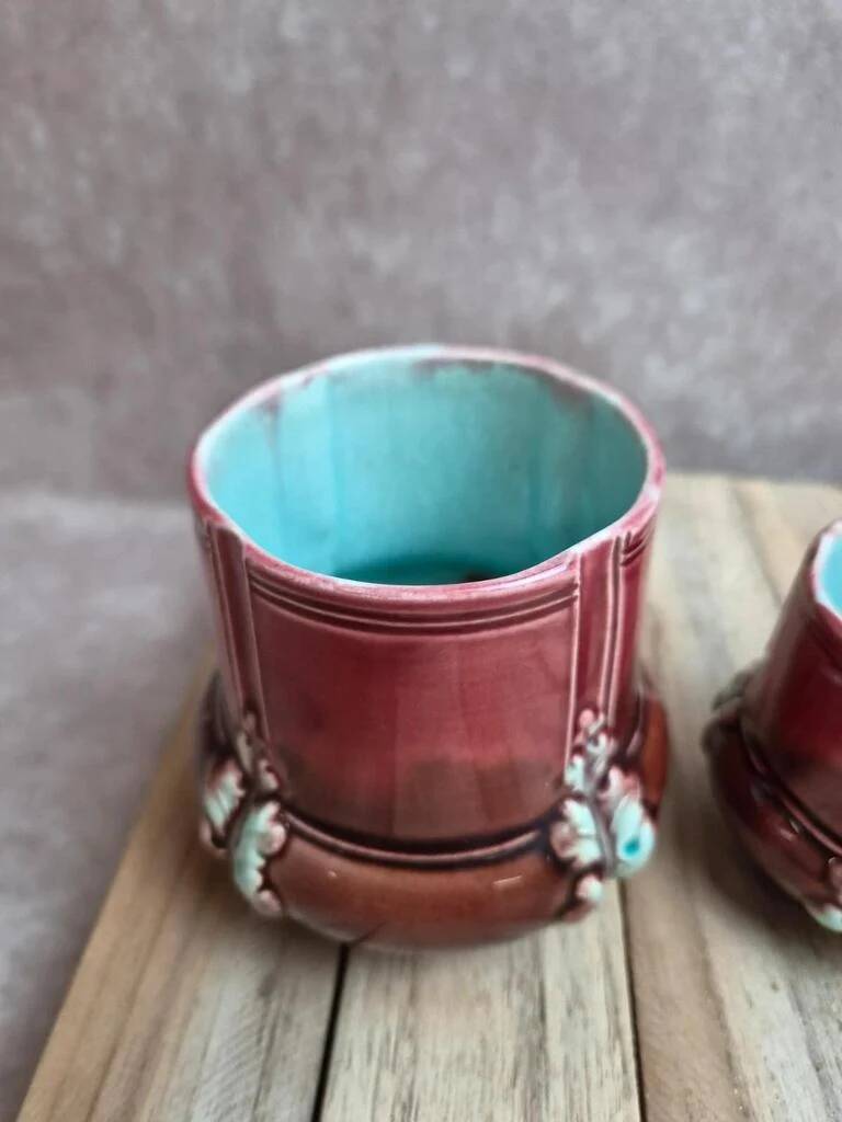 Antique majolica barbotine set – tray and 4 small pots – Art Nouveau