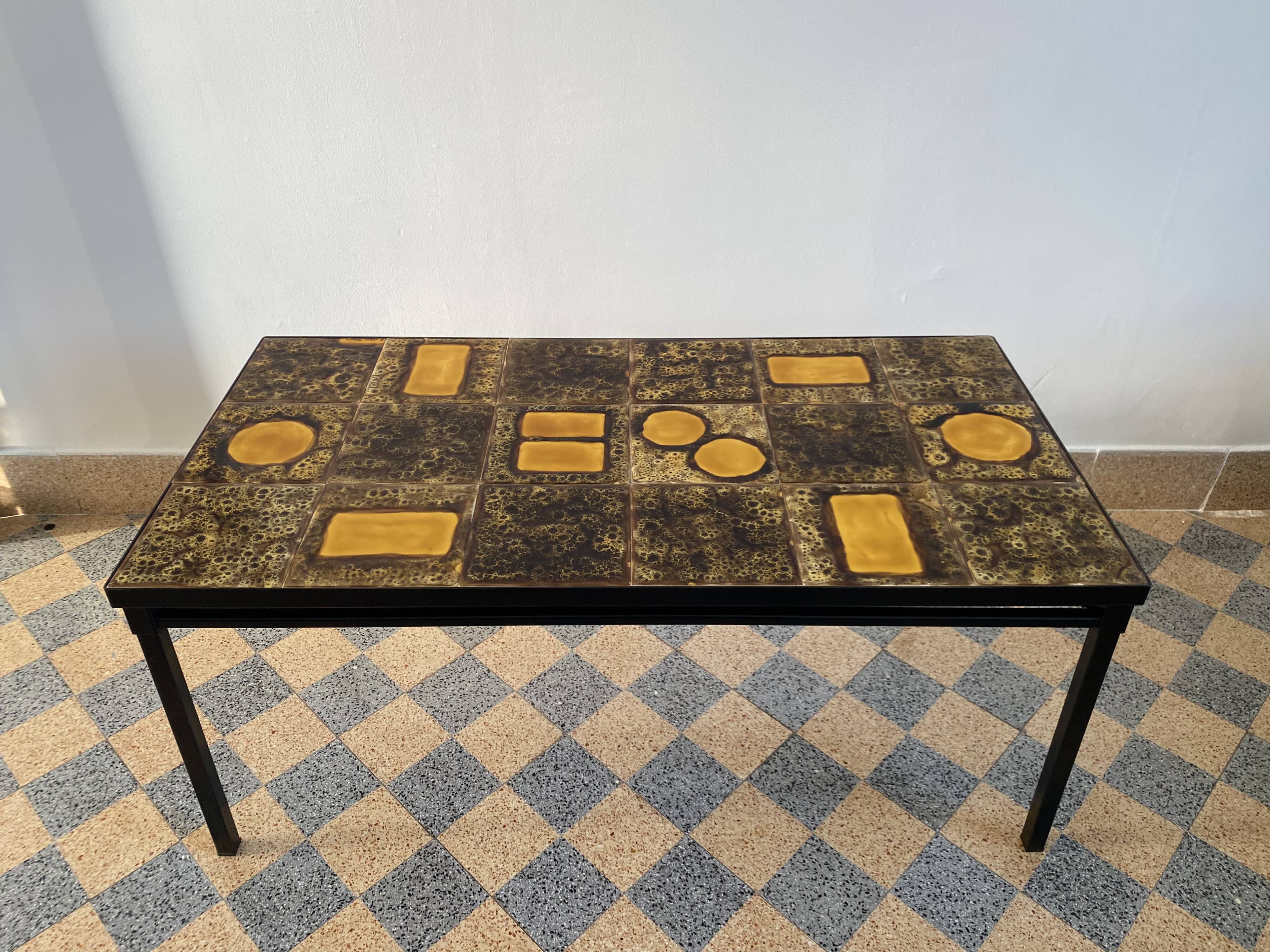 Vallauris coffee table