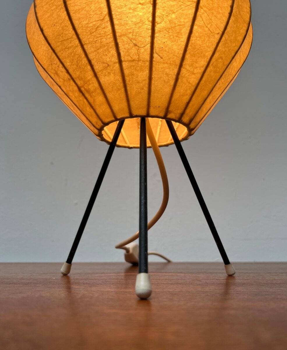Mid-century minimalist tripod table lamp Cocoon by Artimeta, 1960s.