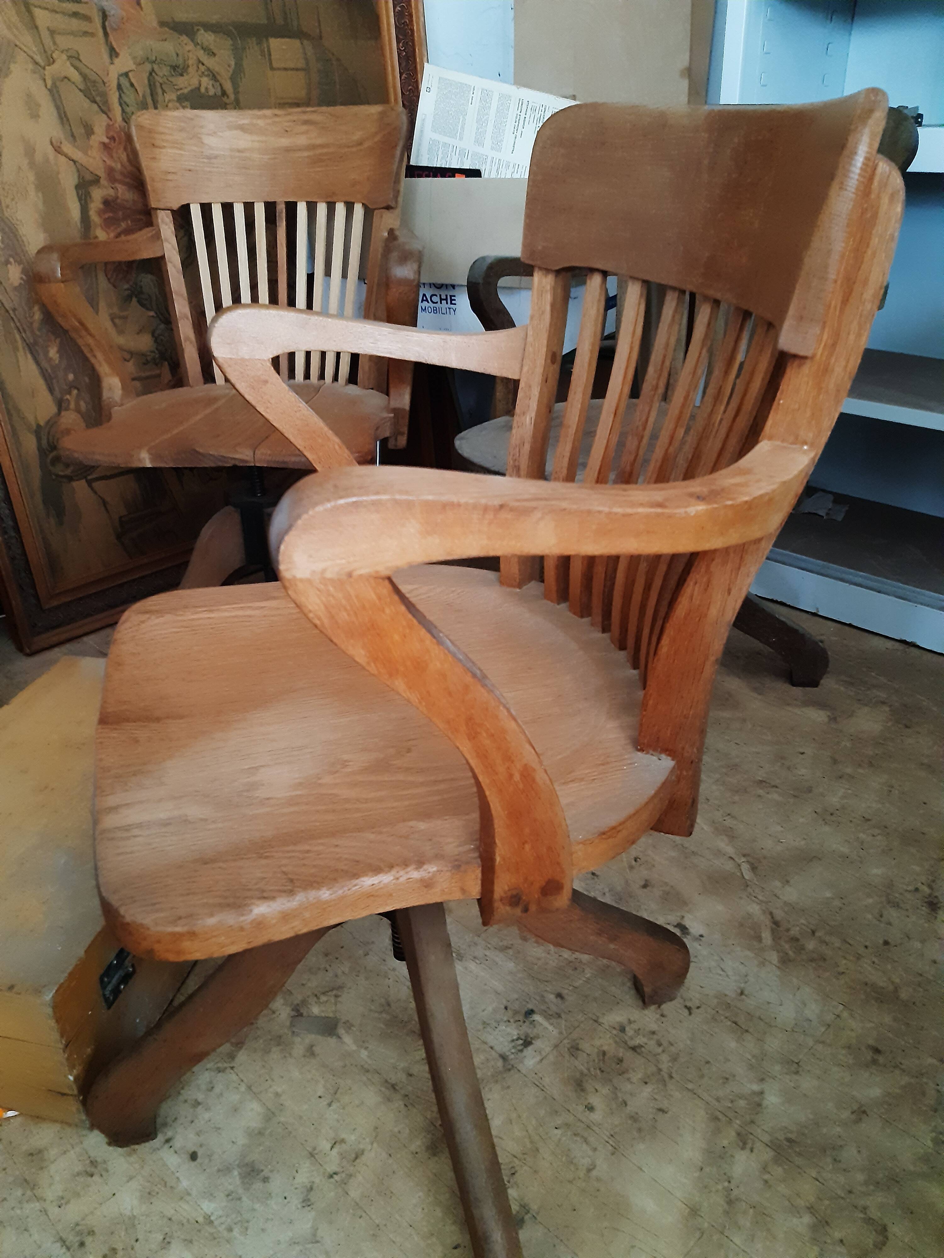 Scholz desk chair in a channel