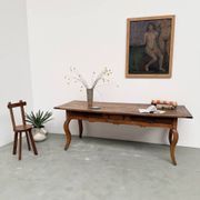 Table, drapière en noyer, XIXème s.