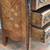 Curved Style Louis XV marquetry chest of drawers