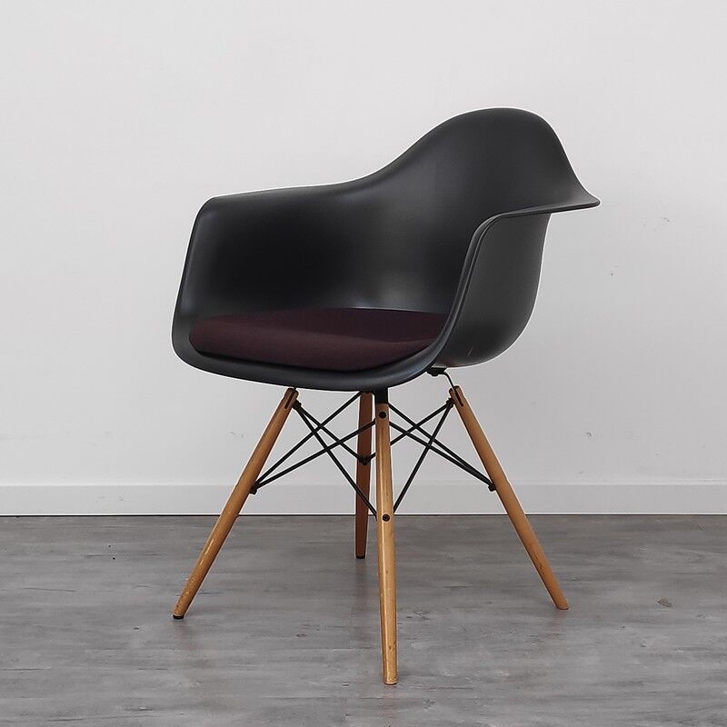 Lot de 3 fauteuil de Charles & Ray Eames, Vitra