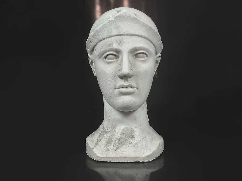 Plaster head Athena Helmet, Eginète Art, Fifth century BC - Louvre Museum