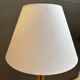 Lampadaire tripode en rotin