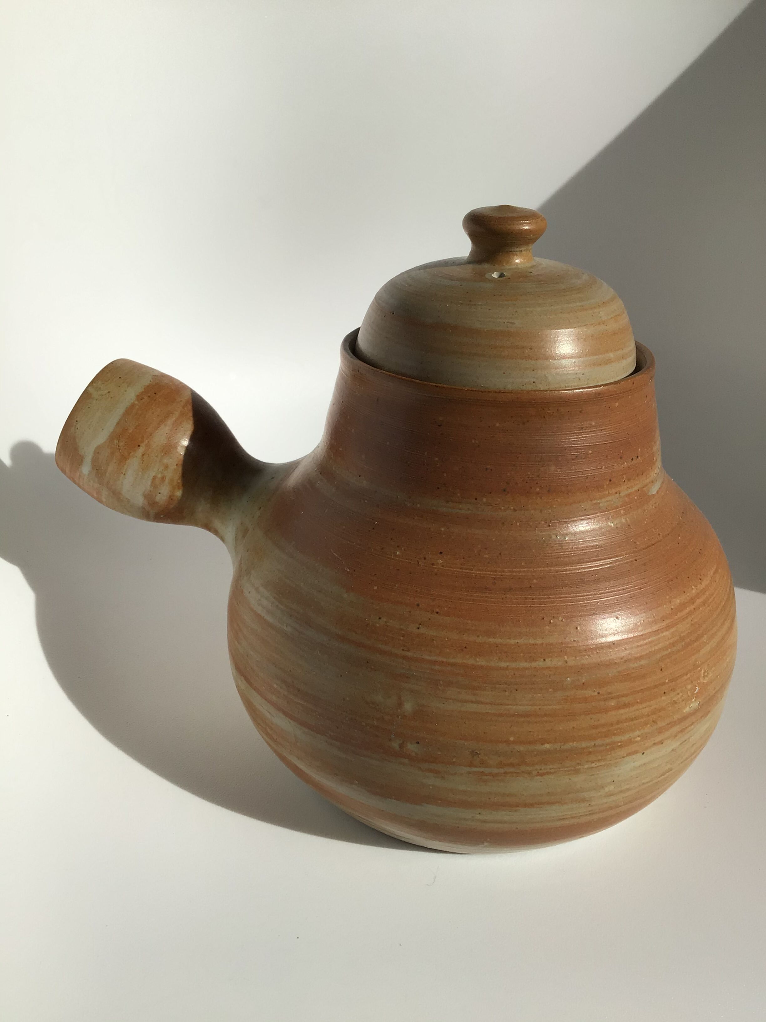 Artisanal sandstone teapot large original size