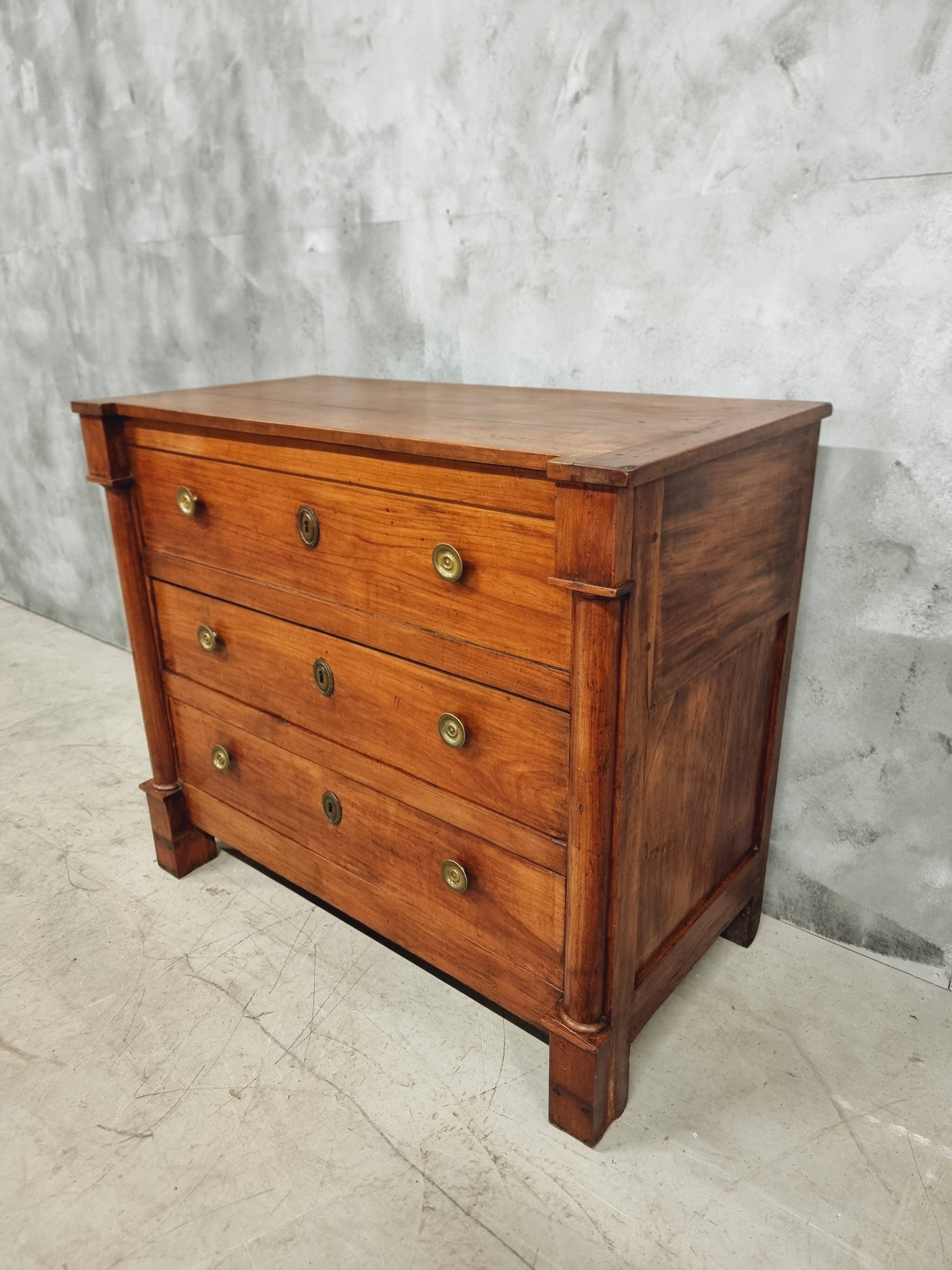 Antique chest of drawers from France from the 19th century