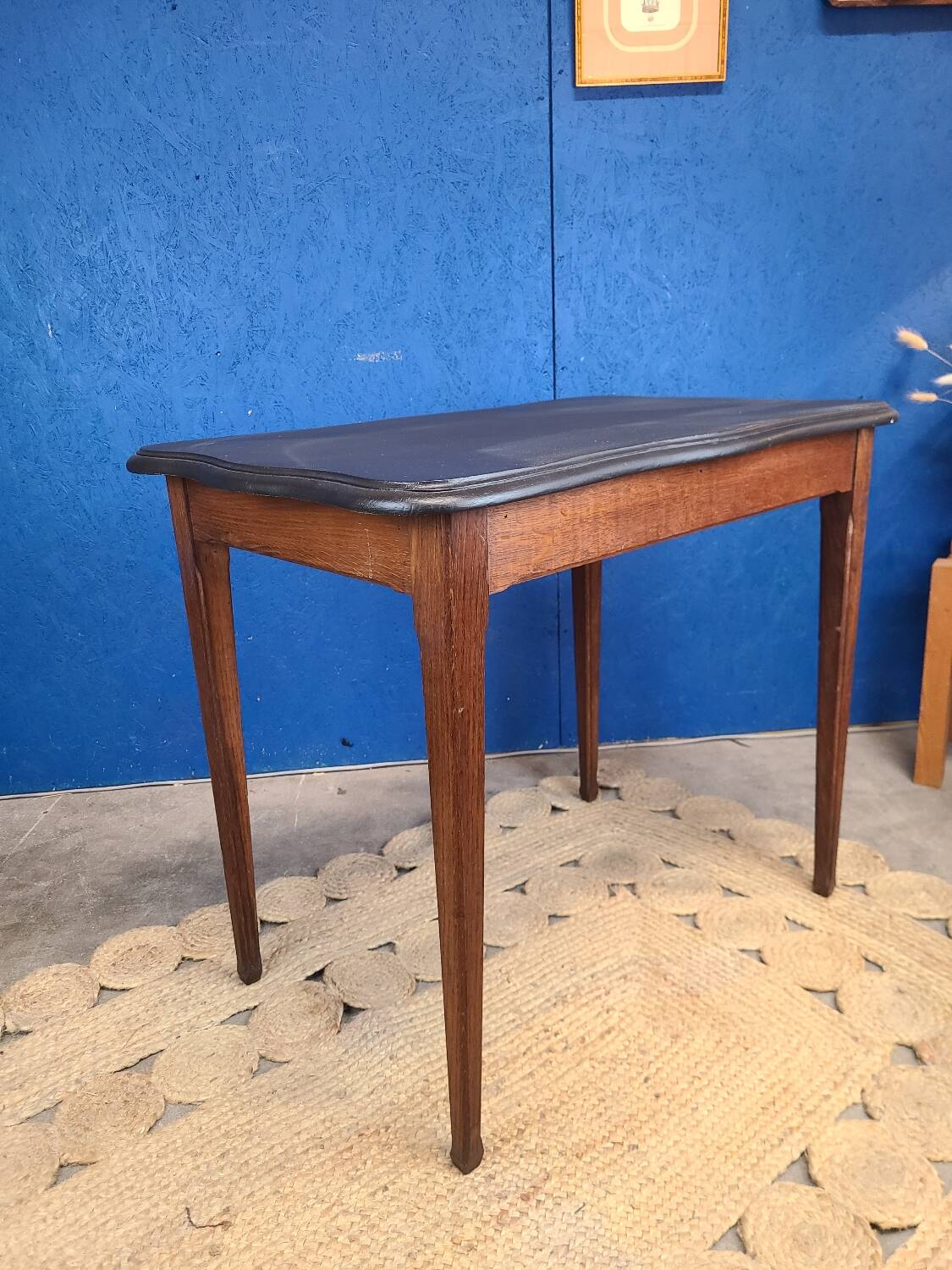 Vintage art deco table 1930 in solid wood