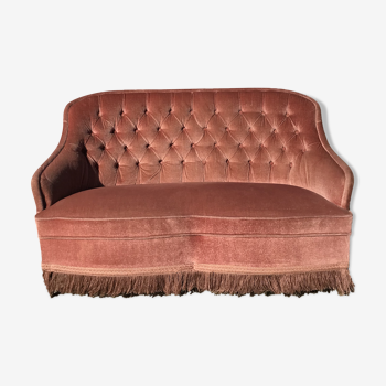 Old pink crapeau sofa
