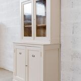 Vintage wooden dresser - linen colors