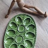 Woven slip egg dish