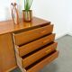 Dressoir met hoge poten en lades vintage