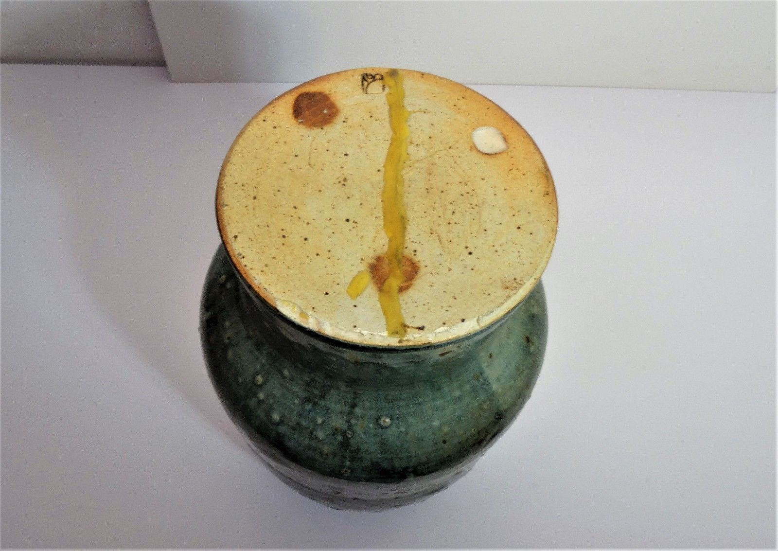 Pear-shaped vase by Claude Presset Albana