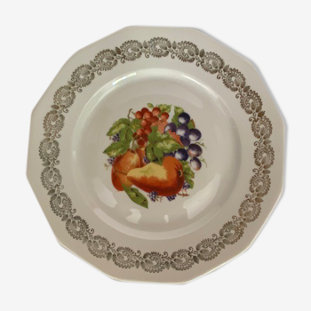 Cake dish or porcelain raised plate from the center